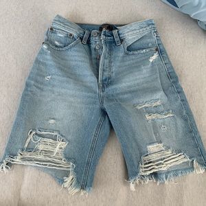 Abercrombie high rise 9” short
